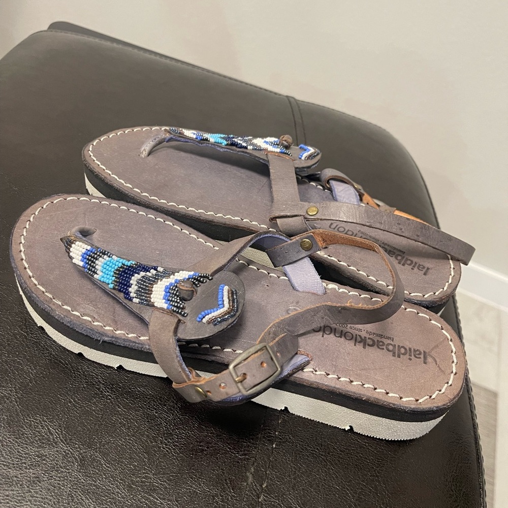 NWOT LaidBack London Leather Platform beaded thong Sandals 40